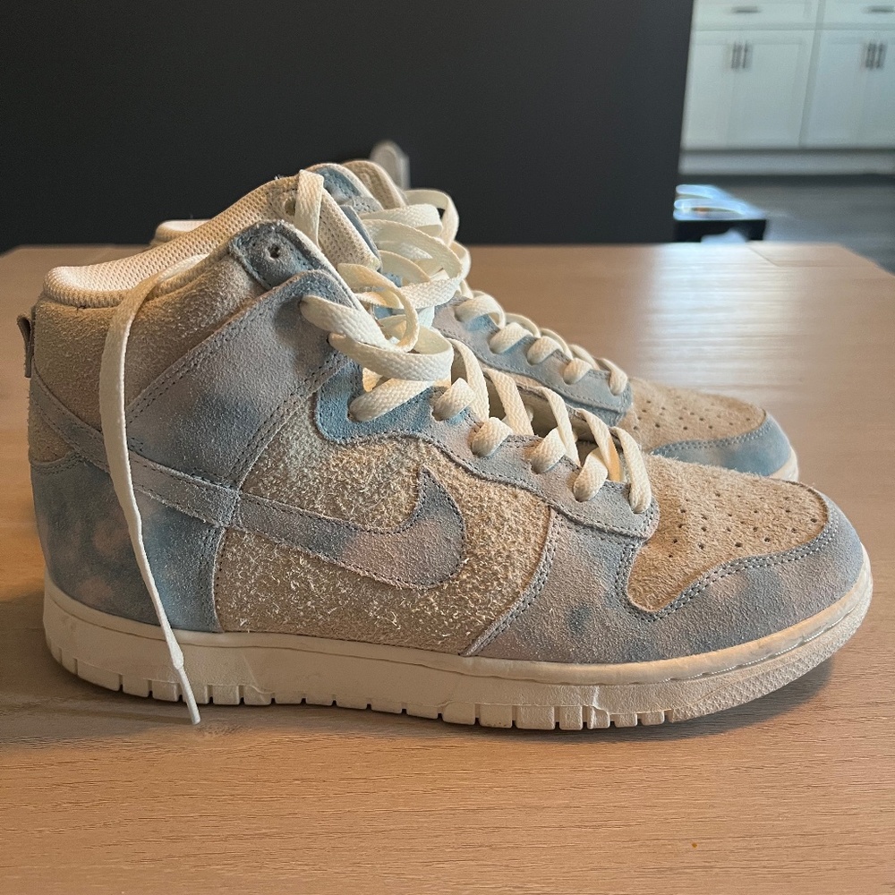 Nike Dunk High women size 9.5